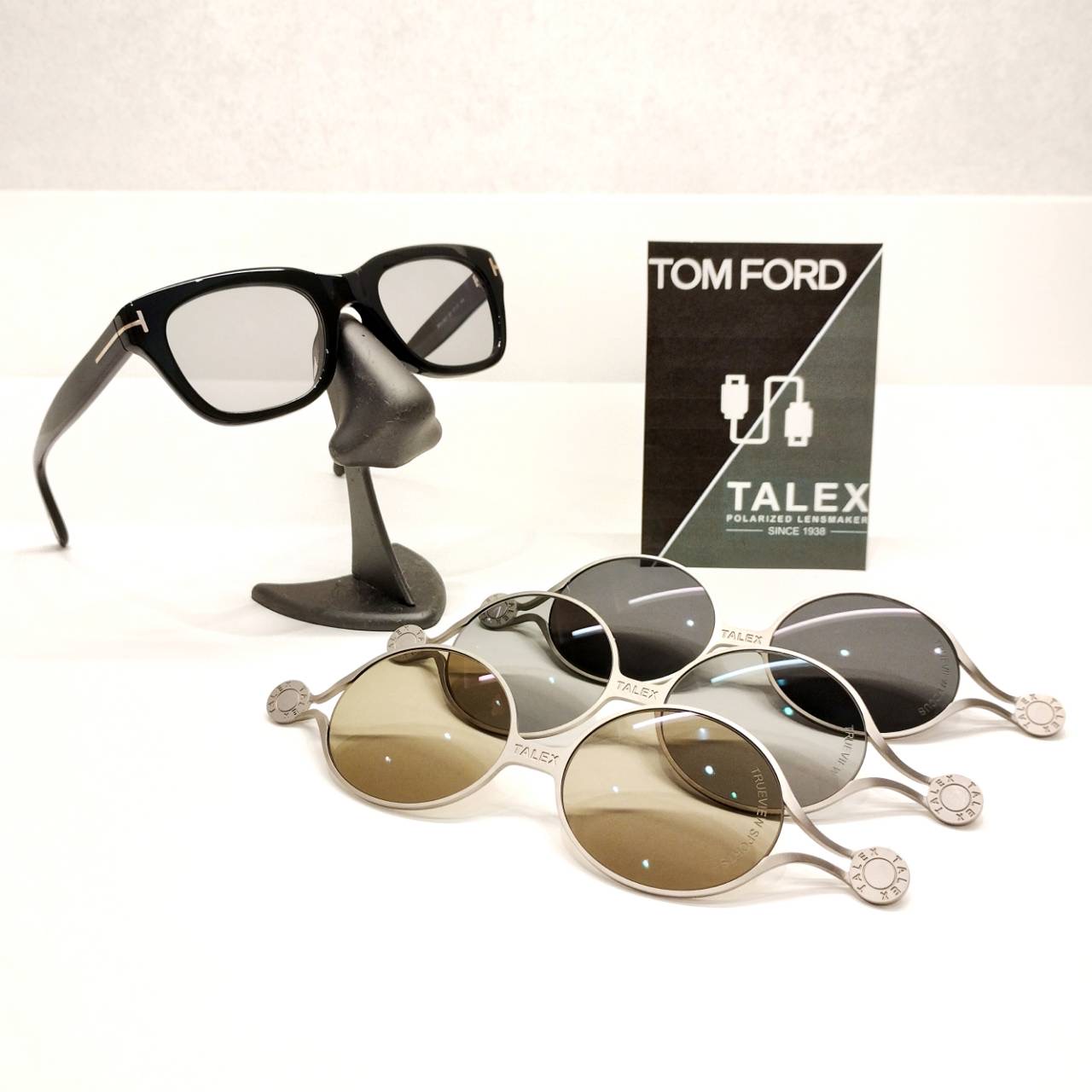 TALEX オシャレなフレームでカスタム