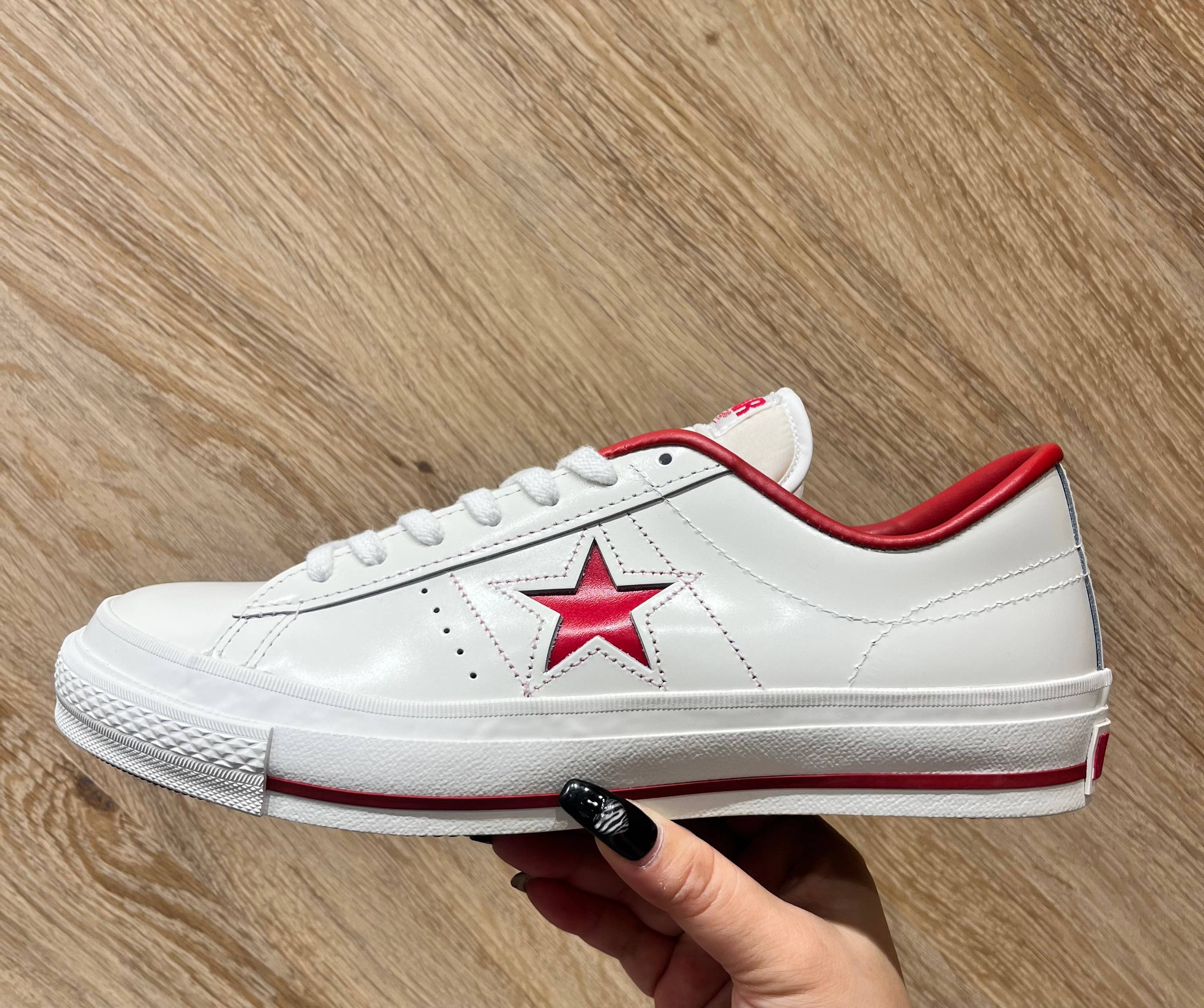 ★ONE STAR J
